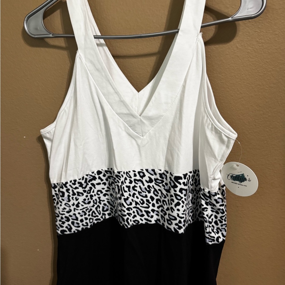 Ashley’s White and Black Leopard Print Women's V-Neck Top